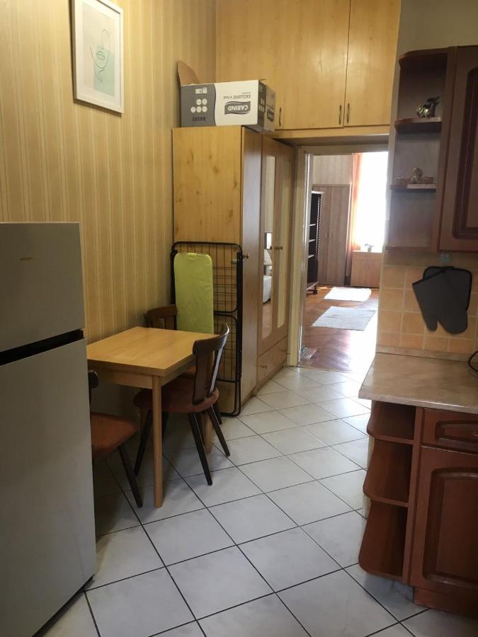 Cozy Flat At Stadionok M Station Apartment Budapest